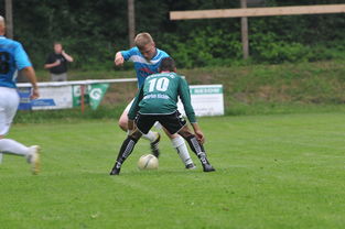 LEYU乐鱼体育官方网站-博卡高空球战术失效,拜仁后防稳定,博卡的主场名称是什么