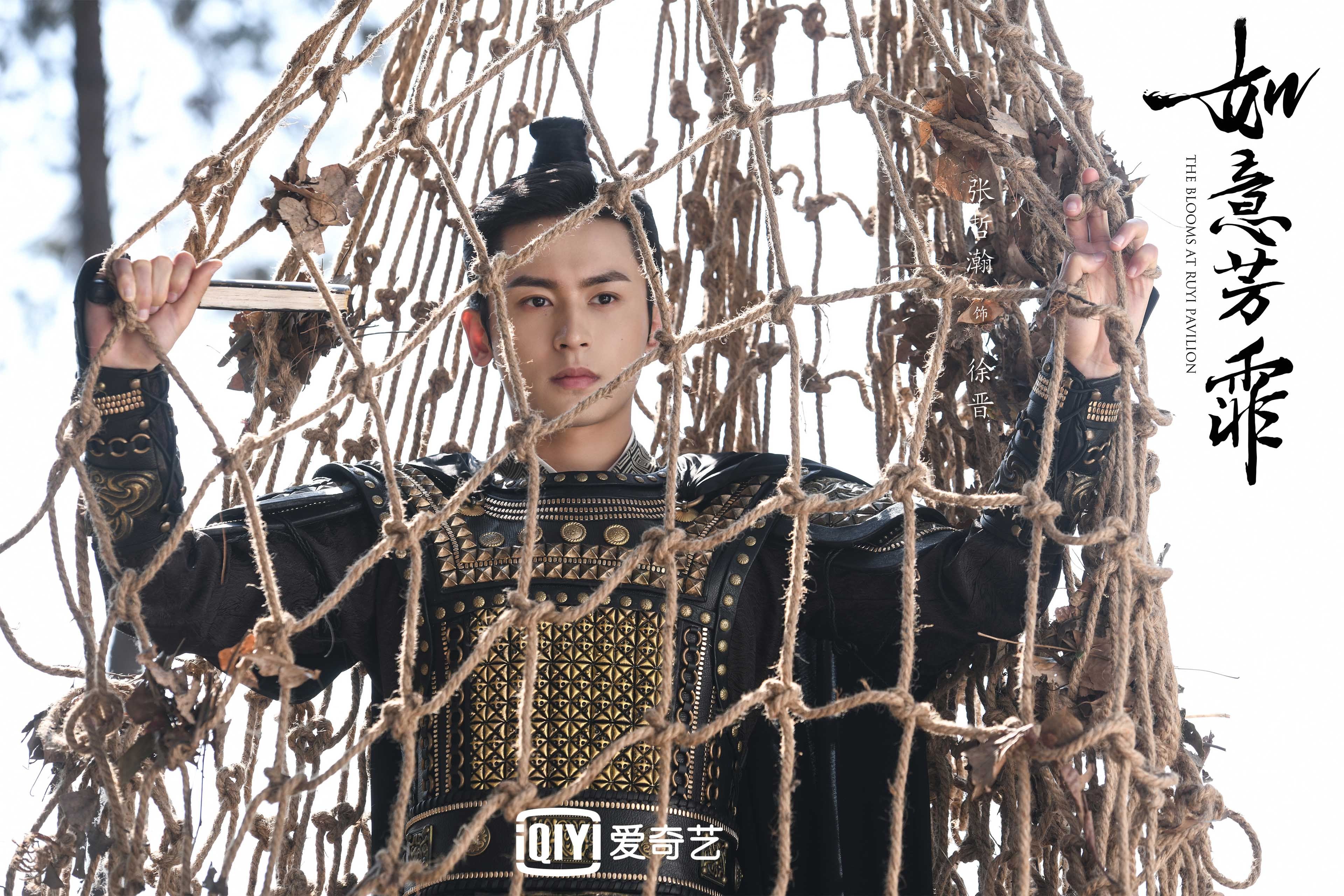 Leyu Sports (乐鱼体育)-技术团队优化视频分析系统提升赛前战术准备效率，视频团队展示