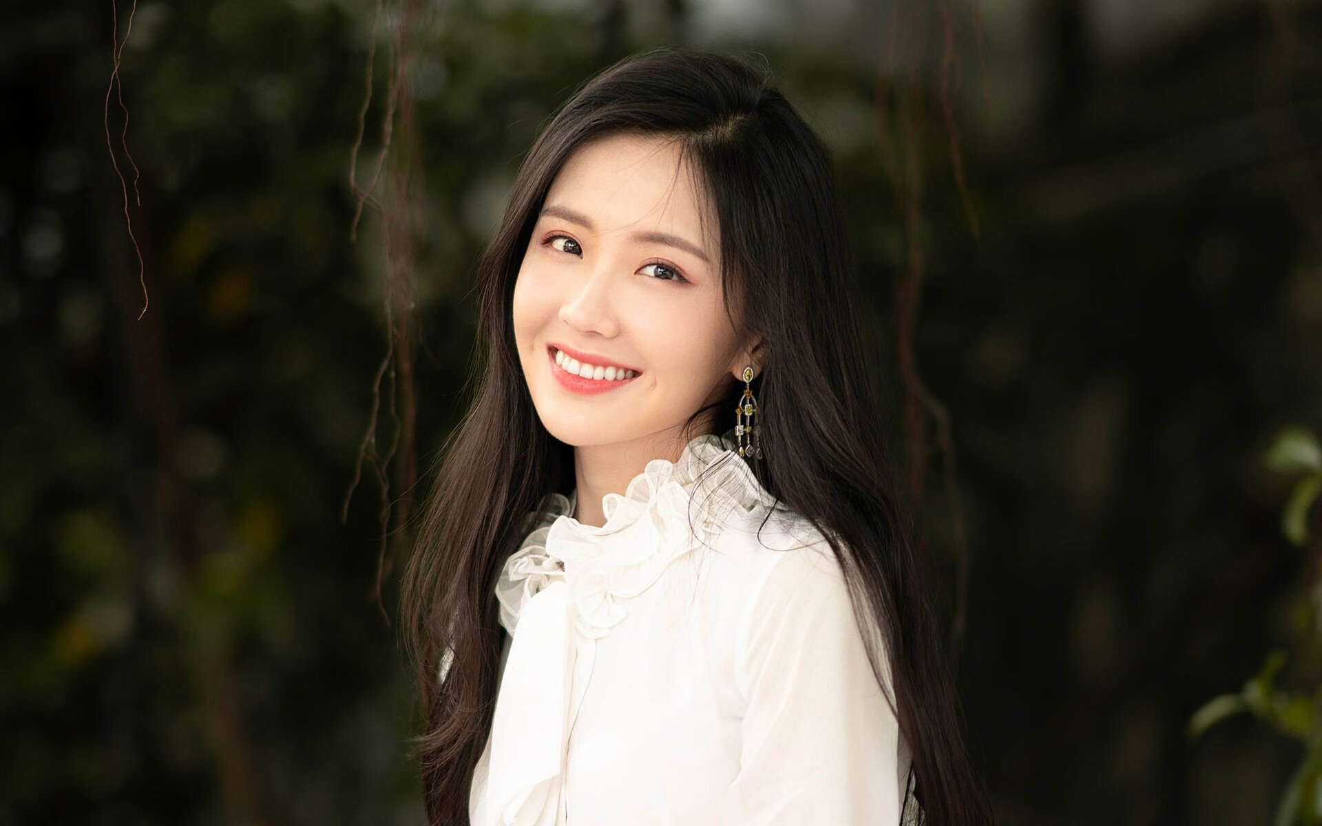 乐鱼电竞在线平台-火箭年轻阵容表现抢眼主帅强调继续磨合,最年轻的火箭团队