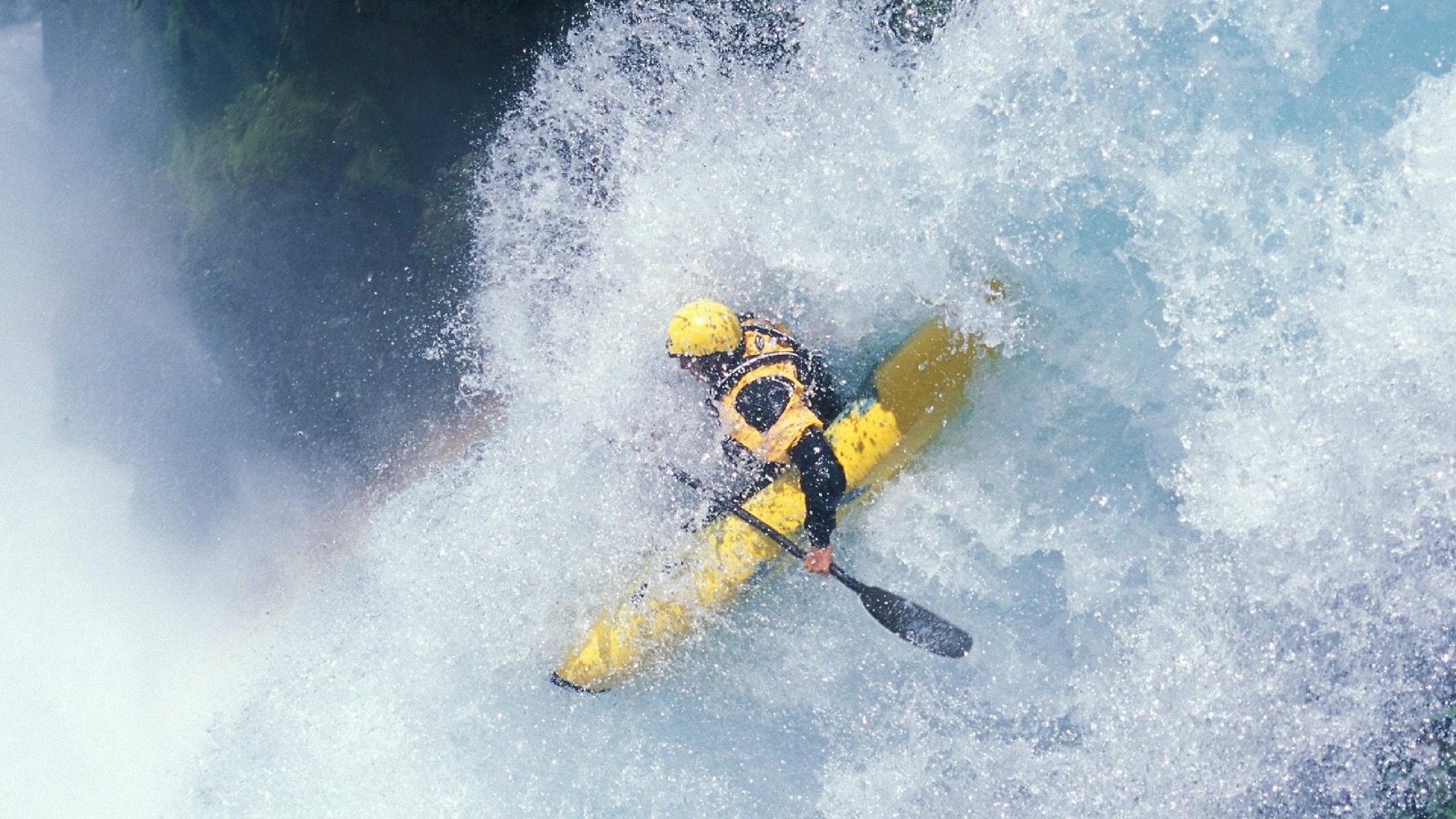 国际马拉松游泳系列赛香港站 多国选手在维港掀起“人鱼大战”
